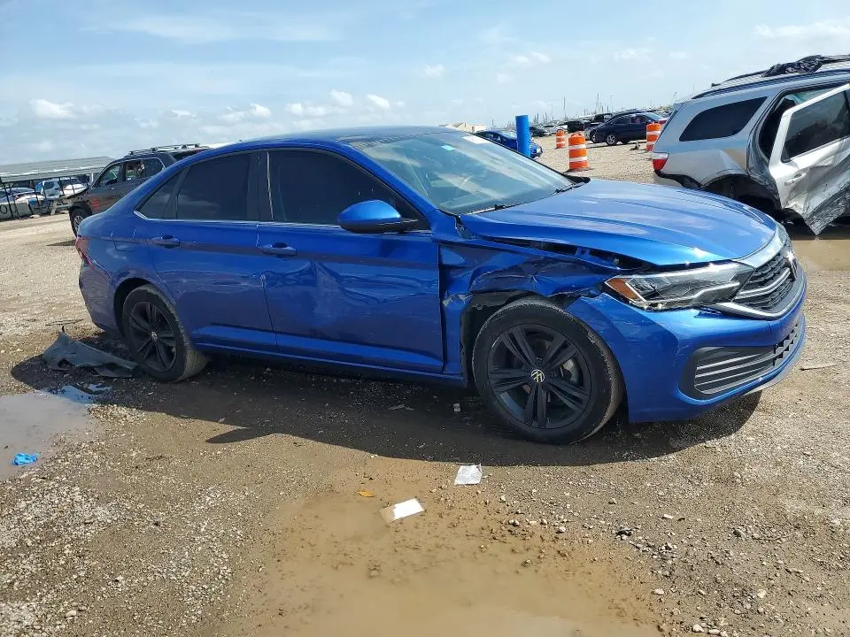 2024 VOLKSWAGEN JETTA SE  