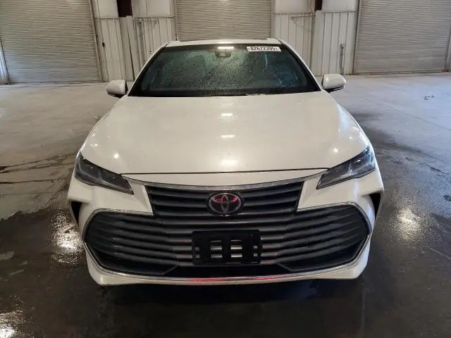 2020 TOYOTA AVALON LIMITED  