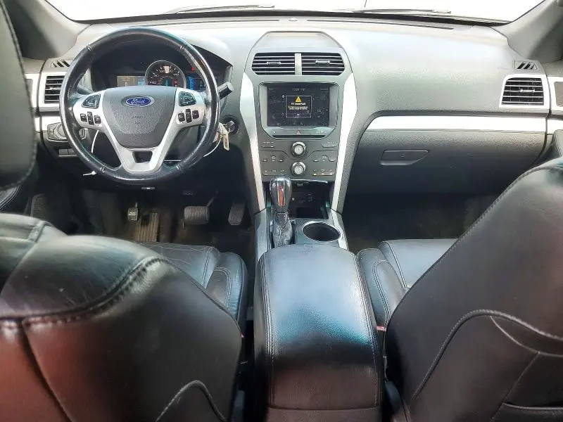 2011 FORD EXPLORER XLT  
