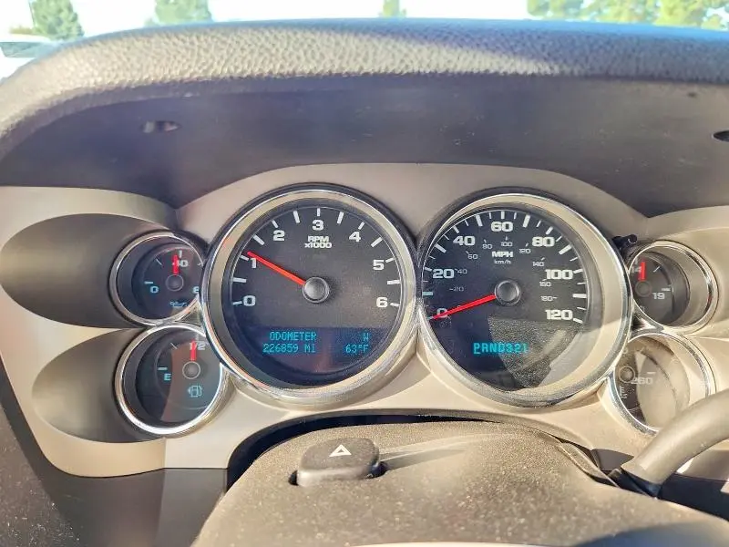 2010 CHEVROLET SILVERADO C1500 LT  