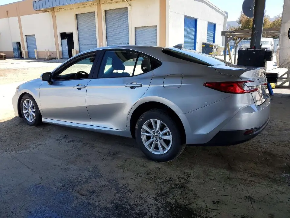 2026 TOYOTA CAMRY LE  