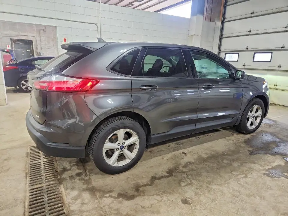 2020 FORD EDGE SE  