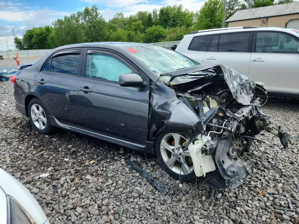 2011 TOYOTA COROLLA S  
