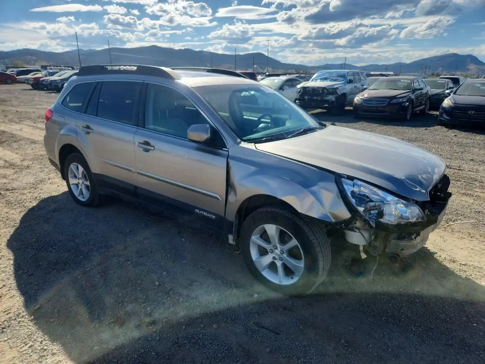 2014 SUBARU OUTBACK 3.6R LIMITED  