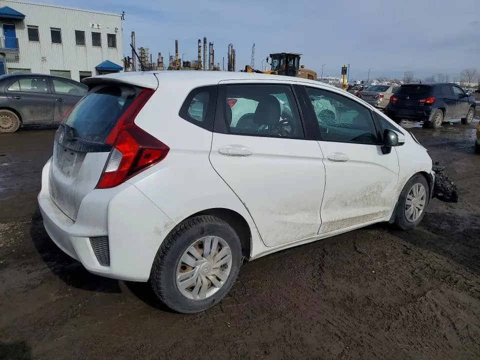 2016 HONDA FIT   