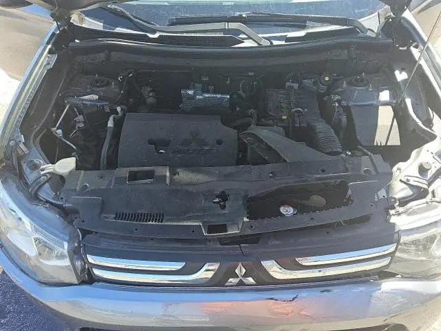 2014 MITSUBISHI OUTLANDER ES  