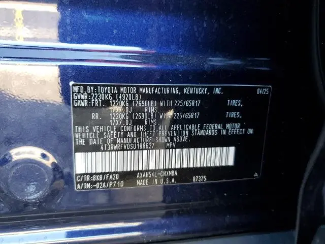 2025 TOYOTA RAV4 XLE  