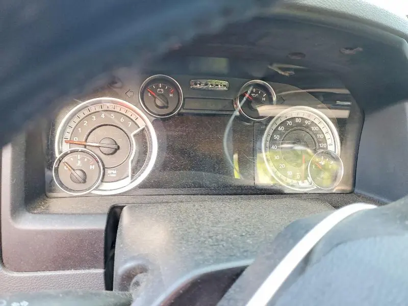 2017 RAM 1500 SLT  