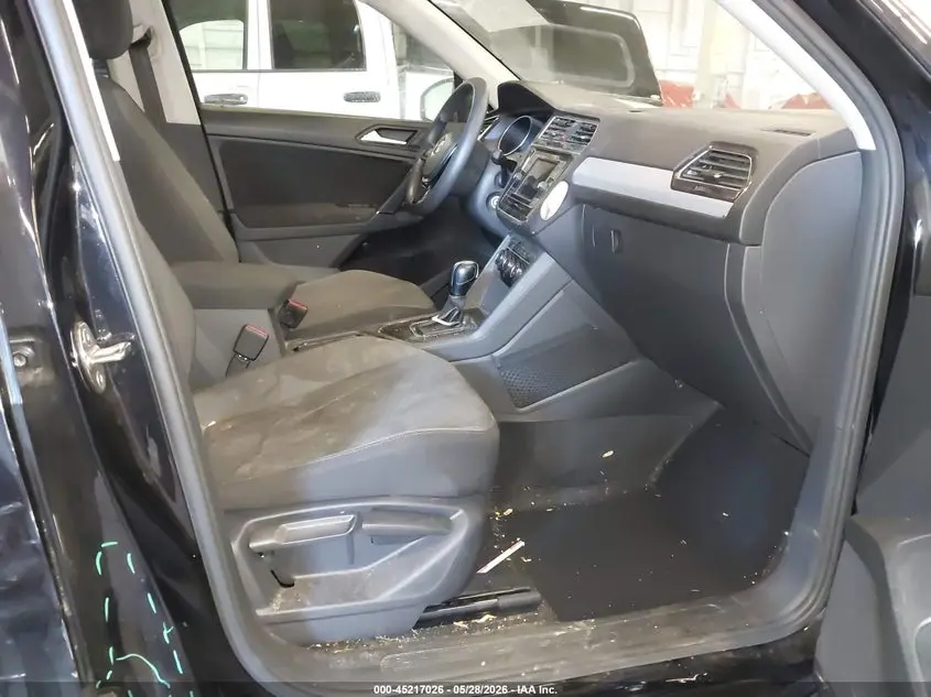 2020 VOLKSWAGEN TIGUAN 2.0T S