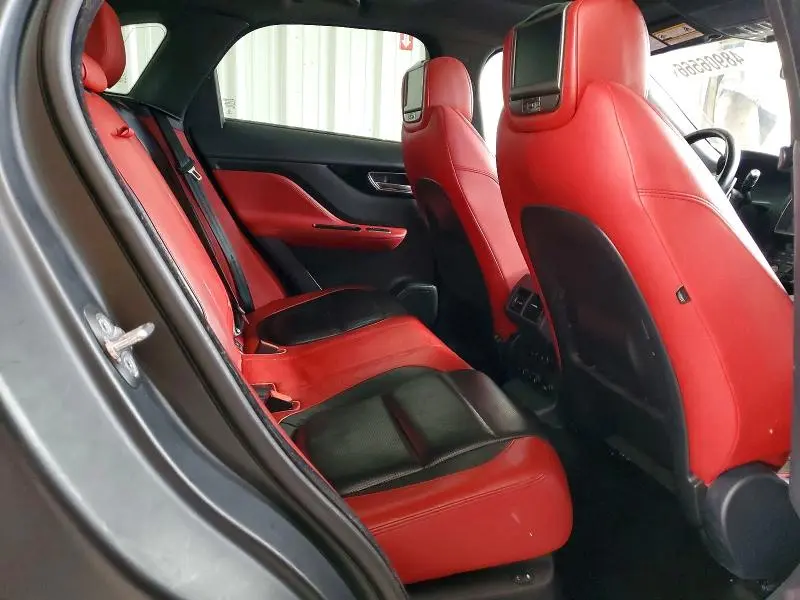 2017 JAGUAR F-PACE S  