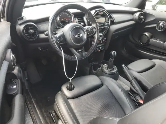 2015 MINI COOPER 