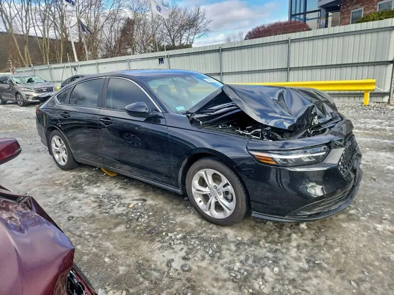 2025 HONDA ACCORD LX  