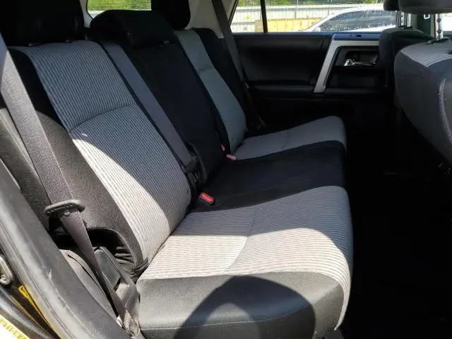 2017 TOYOTA 4RUNNER SR5  