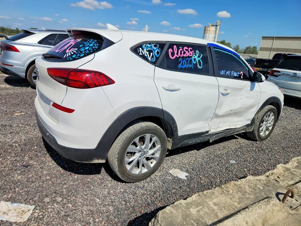 2019 HYUNDAI TUCSON SE  