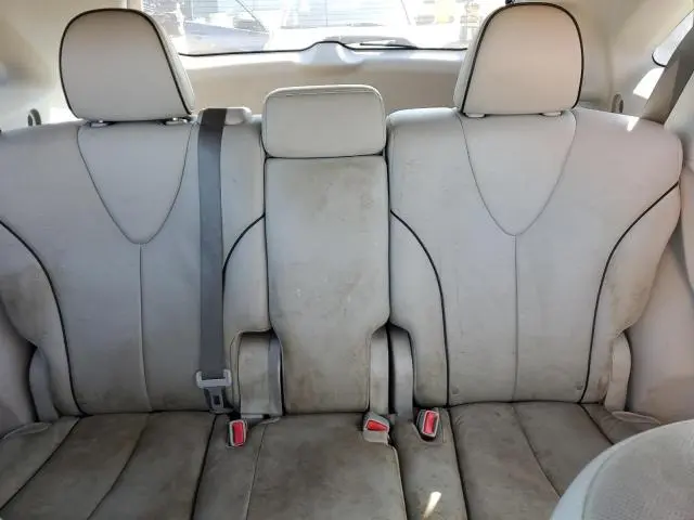 2015 TOYOTA VENZA LE  