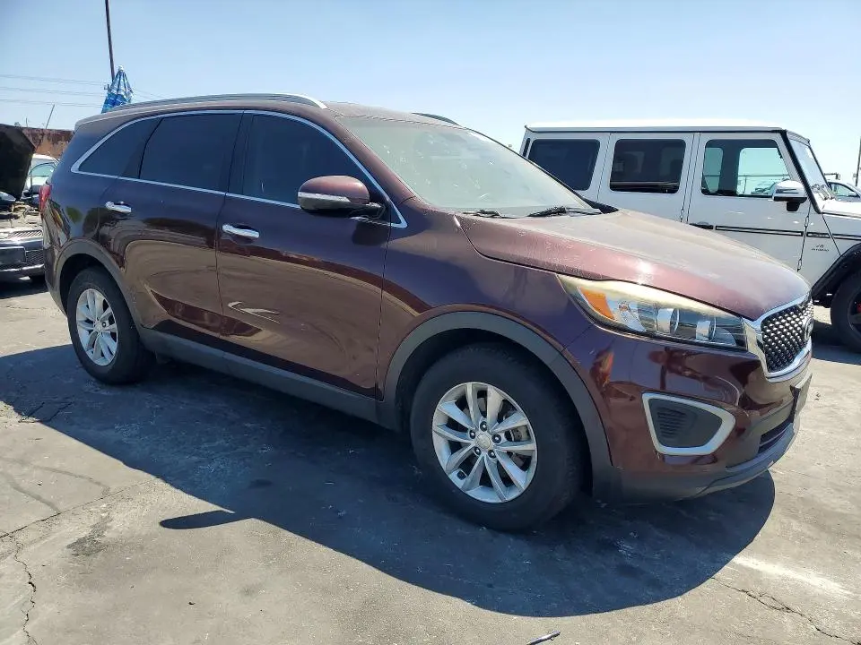 2018 KIA SORENTO LX  