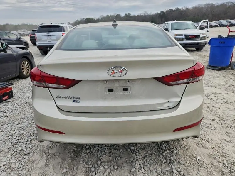 2017 HYUNDAI ELANTRA SE  