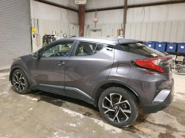 2019 TOYOTA C-HR XLE  