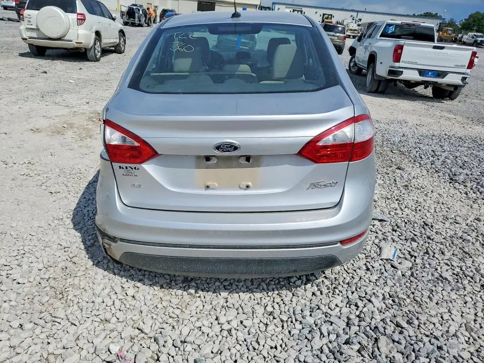 2017 FORD FIESTA SE  