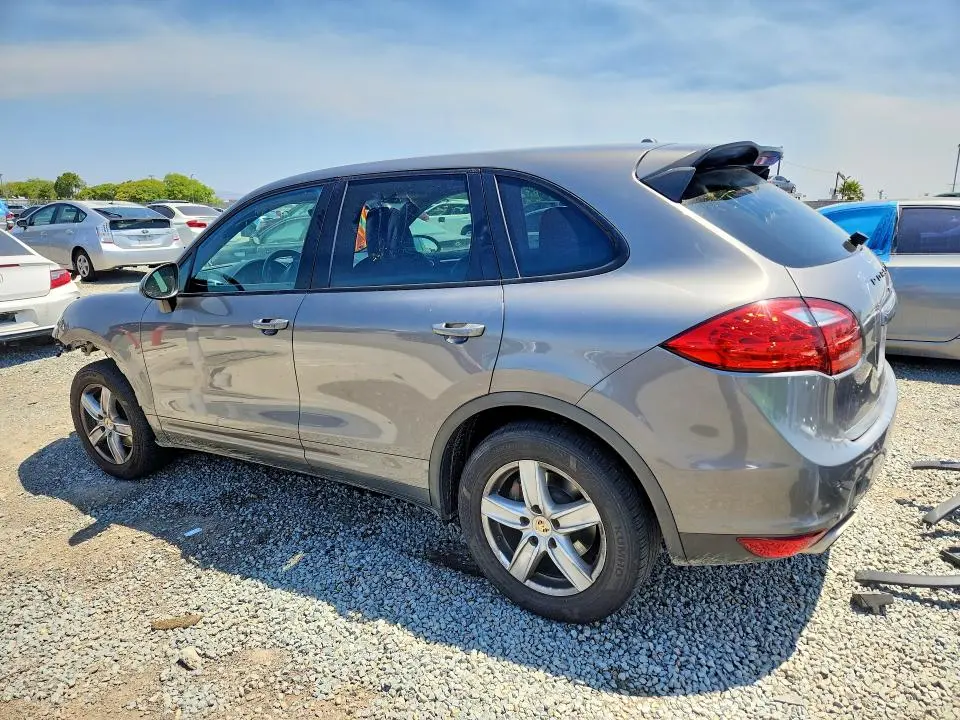 2012 PORSCHE CAYENNE   