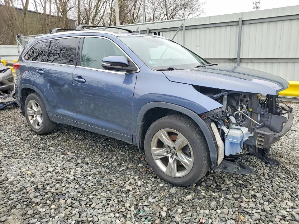 2019 TOYOTA HIGHLANDER LIMITED  