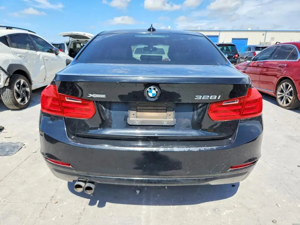 2013 BMW 328 XI  