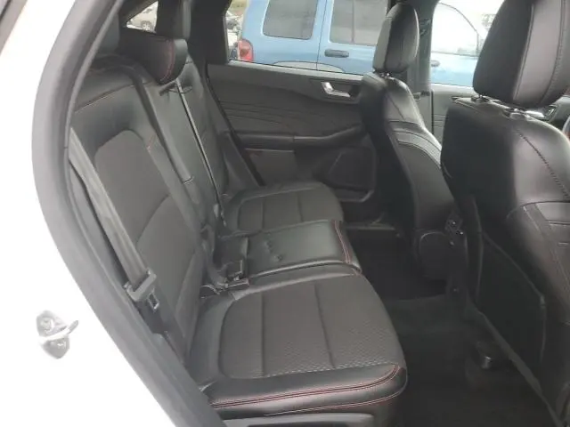 2024 FORD ESCAPE ST LINE  