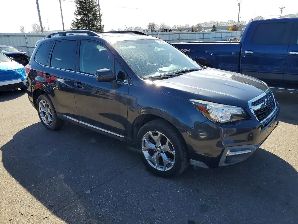 2017 SUBARU FOREST 2.5   