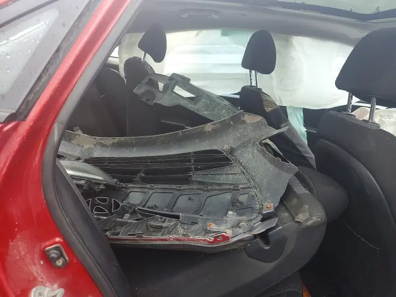 2014 HYUNDAI ELANTRA GT BASE  