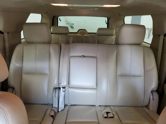 2012 CHEVROLET SUBURBAN K1500 LT  