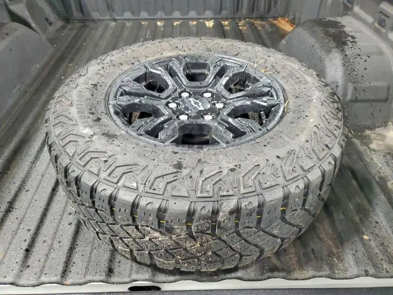 2023 CHEVROLET SILVERADO K1500 ZR2  
