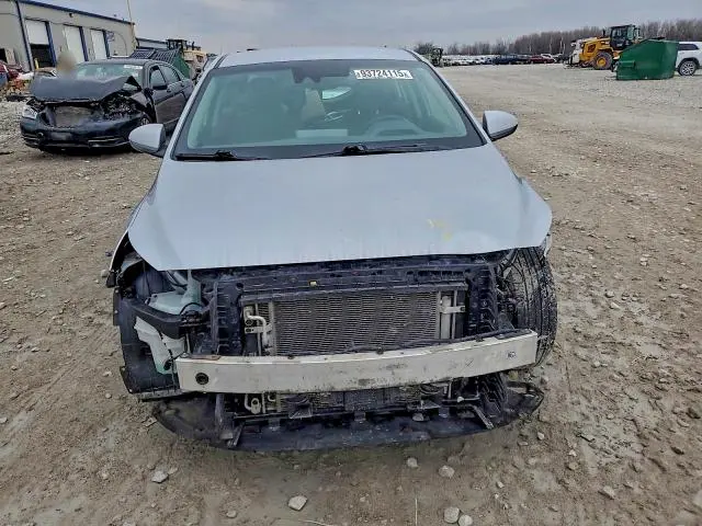 2022 HYUNDAI IONIQ SE  