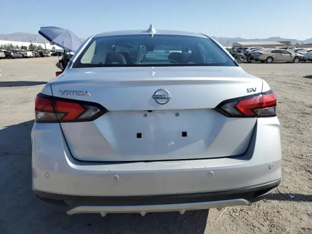 2023 NISSAN VERSA SV  