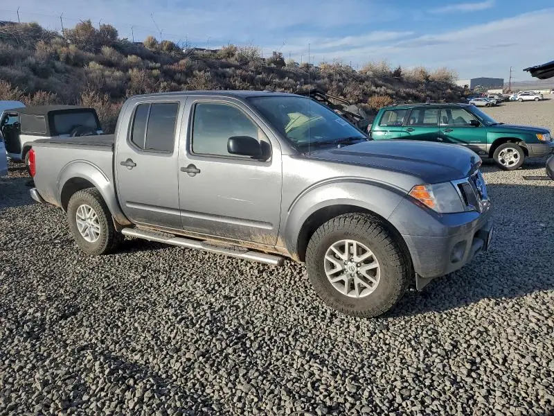 2017 NISSAN FRONTIER S  