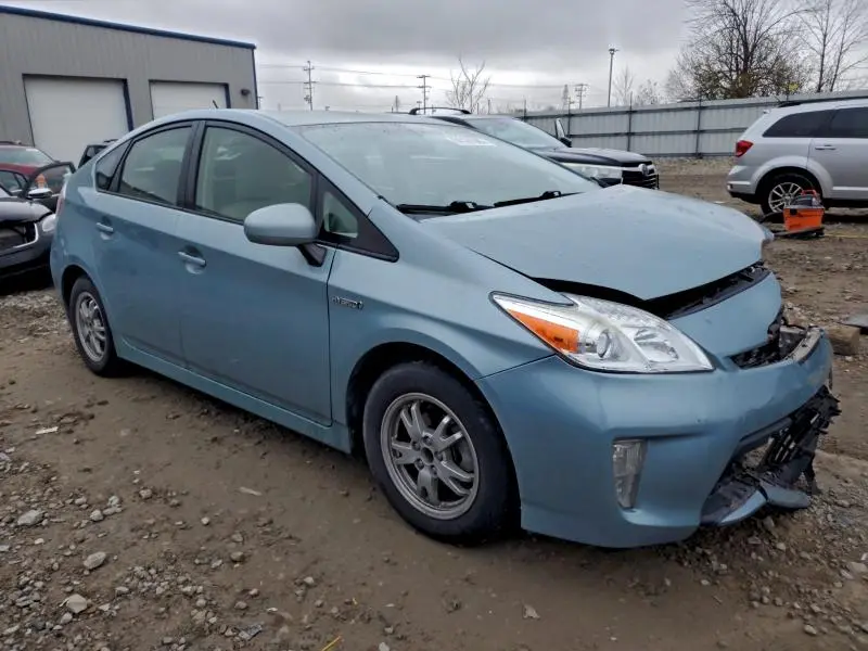 2015 TOYOTA PRIUS FOUR  