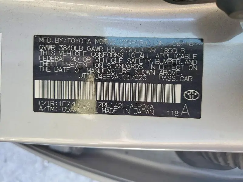2010 TOYOTA COROLLA LE  