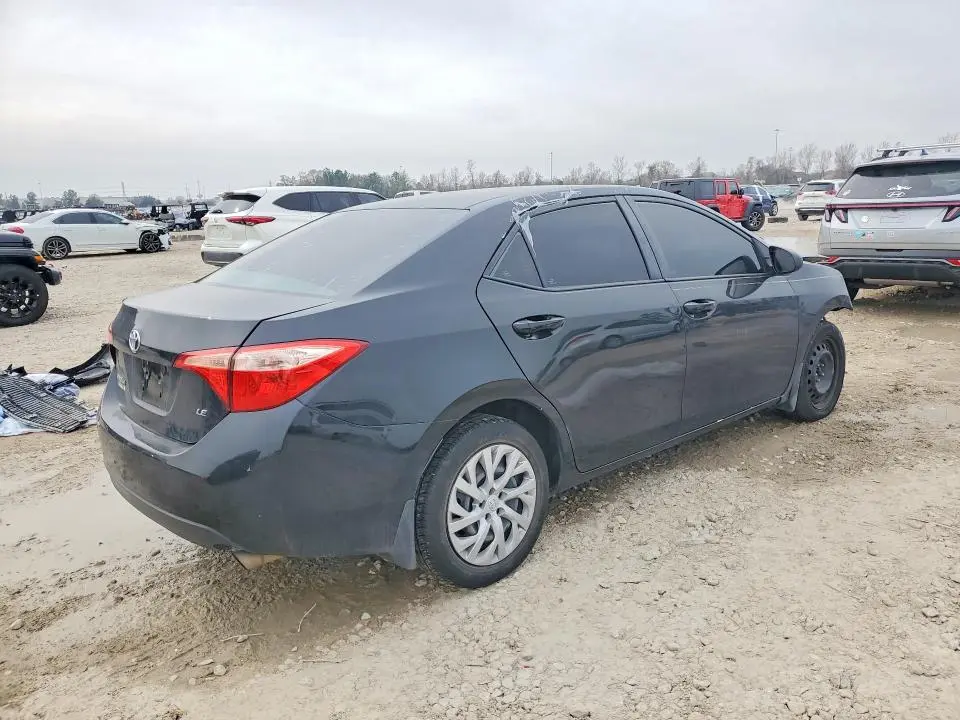 2017 TOYOTA COROLLA/LE   