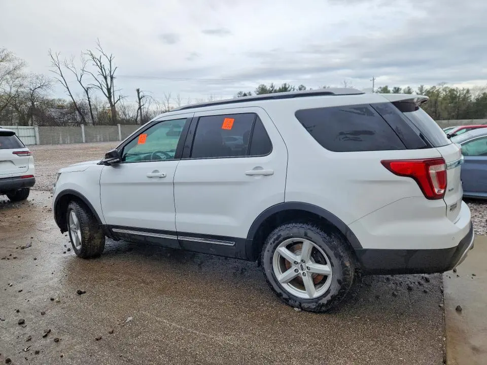 2016 FORD EXPLORER XLT  