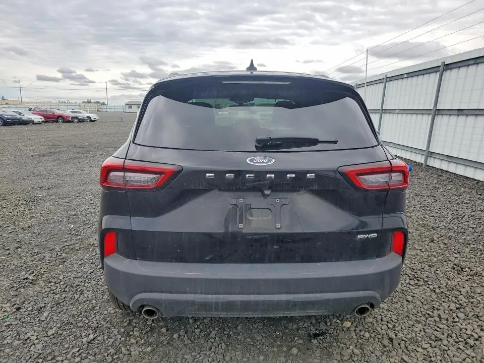 2025 FORD ESCAPE ST LINE  