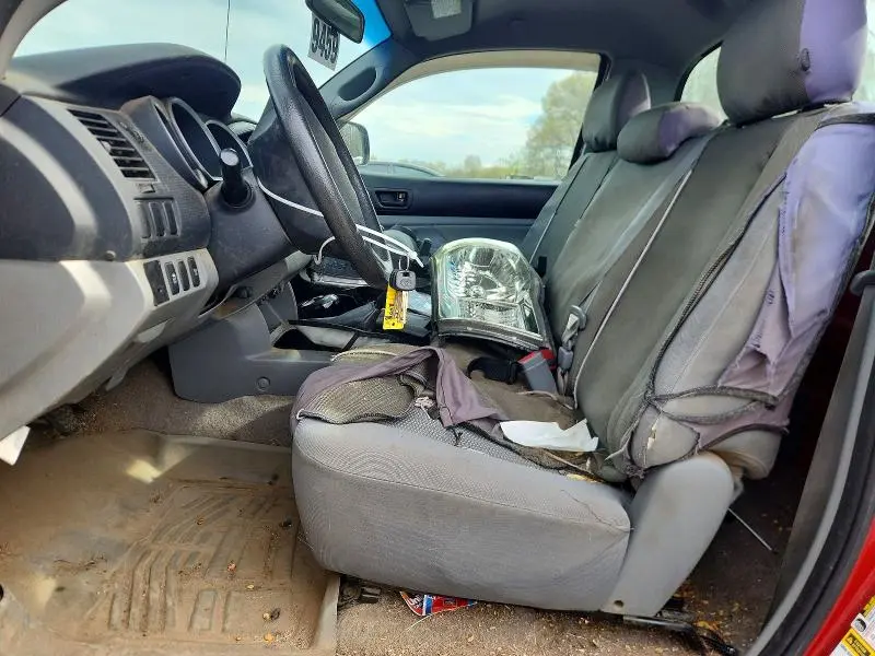 2010 TOYOTA TACOMA BASE  