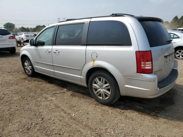 2010 CHRYSLER TOWN & COUNTRY TOURING  