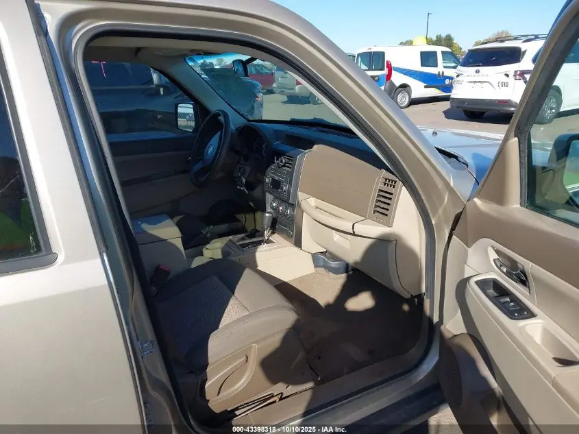 2010 JEEP LIBERTY SPORT