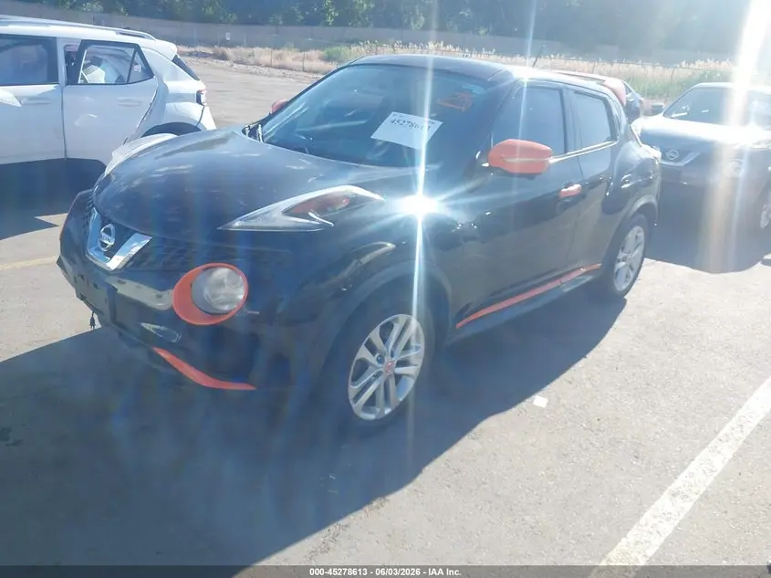 2015 NISSAN JUKE SV