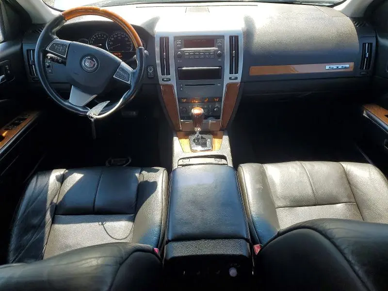 2010 CADILLAC STS   
