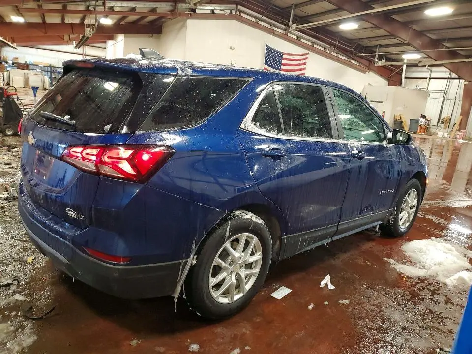 2022 CHEVROLET EQUINOX LT  