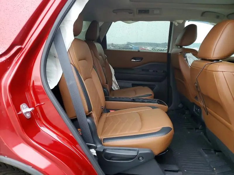 2022 NISSAN PATHFINDER PLATINUM  