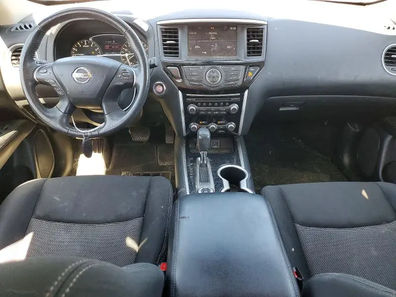 2019 NISSAN PATHFINDER SV  