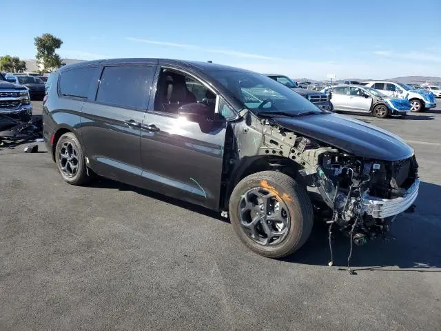 2023 CHRYSLER PACIFICA HYBRID LIMITED  
