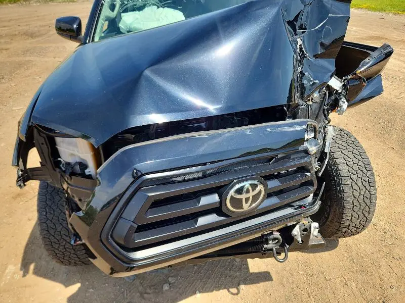 2020 TOYOTA TACOMA SR V6  