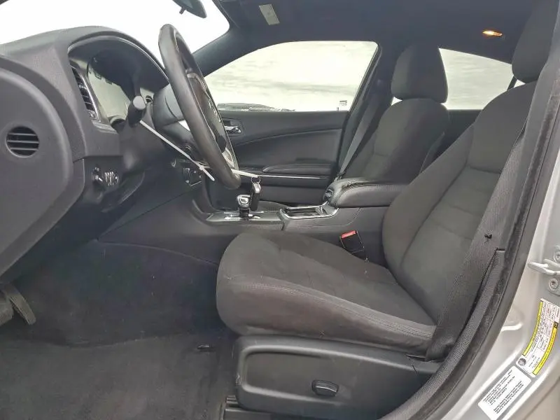 2012 DODGE CHARGER SE  